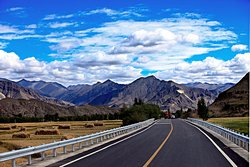 Autoroute Qinghai-Tibet