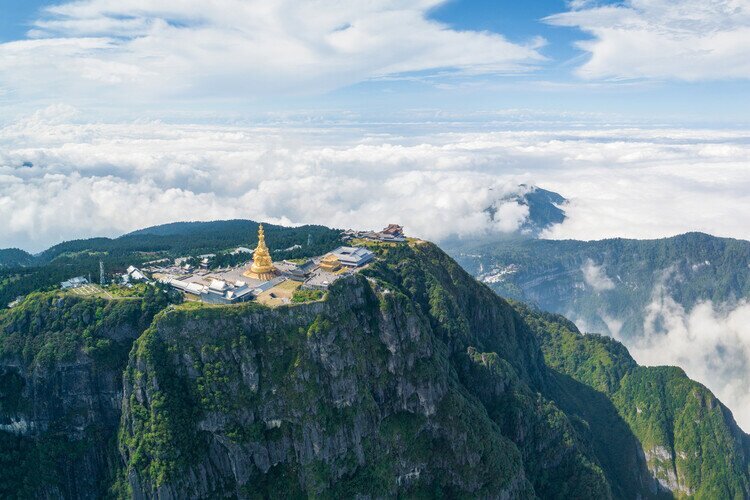 Emeishan. Monts Emei, au Royaume de Bouddha - Inscrite à l'UNESCO
