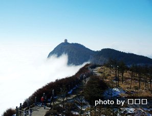 Le Mont Emei