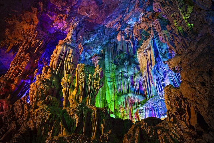 Grotte de la Flûte de Roseau